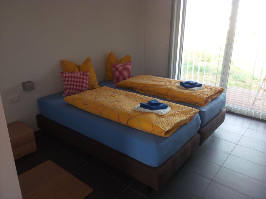 Bed And Breakfast Villa Hallau Ngoại thất bức ảnh